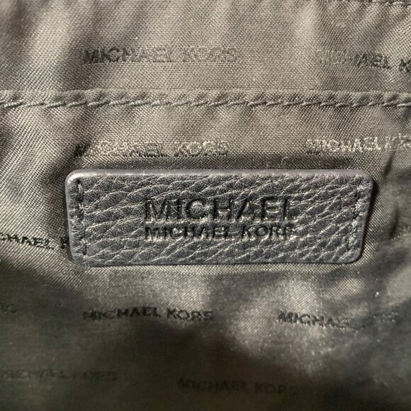 Michael Kors Jet Set Large Women Leather Top Zip Clutch Wristlet Wallet (Black) - Picture 5 of 6